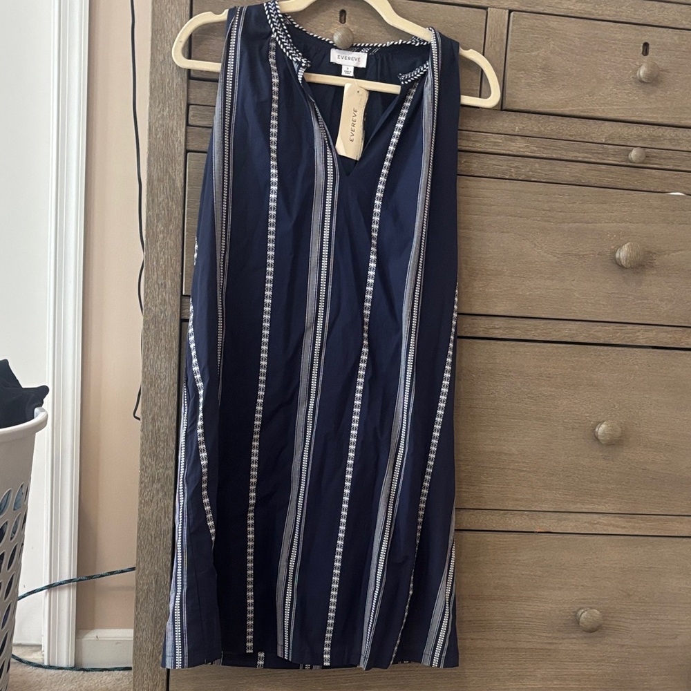 Evereve Navy and White Embroidered Dress